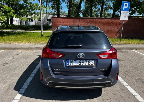 Toyota Auris cena 37000 przebieg: 270000, rok produkcji 2015 z Warszawa małe 29